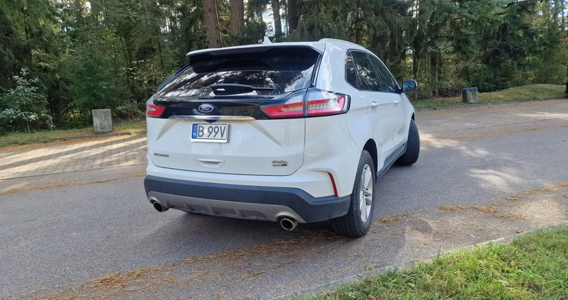 Ford EDGE cena 94000 przebieg: 38000, rok produkcji 2019 z Czempiń małe 121